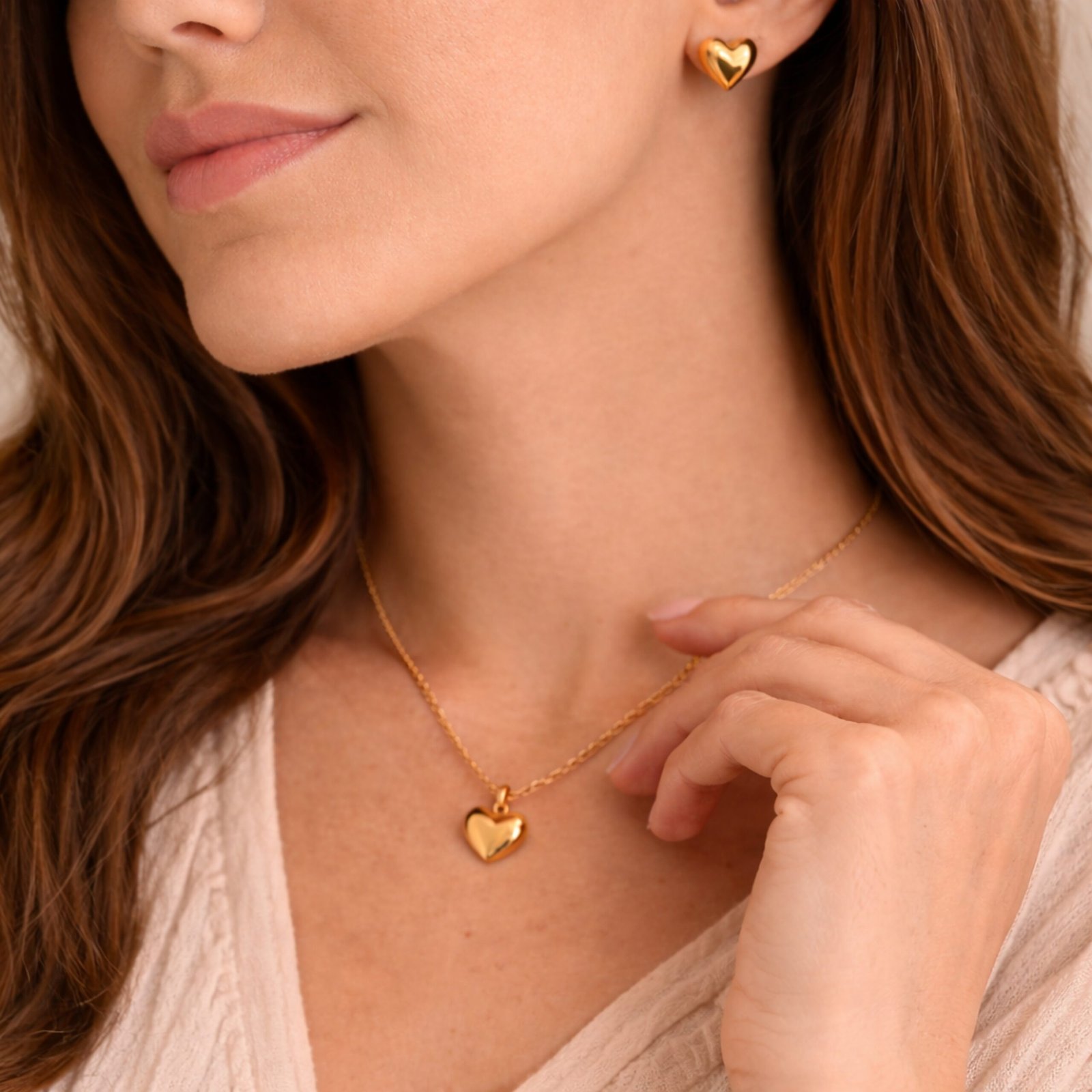 Golden Heart Pendant Set