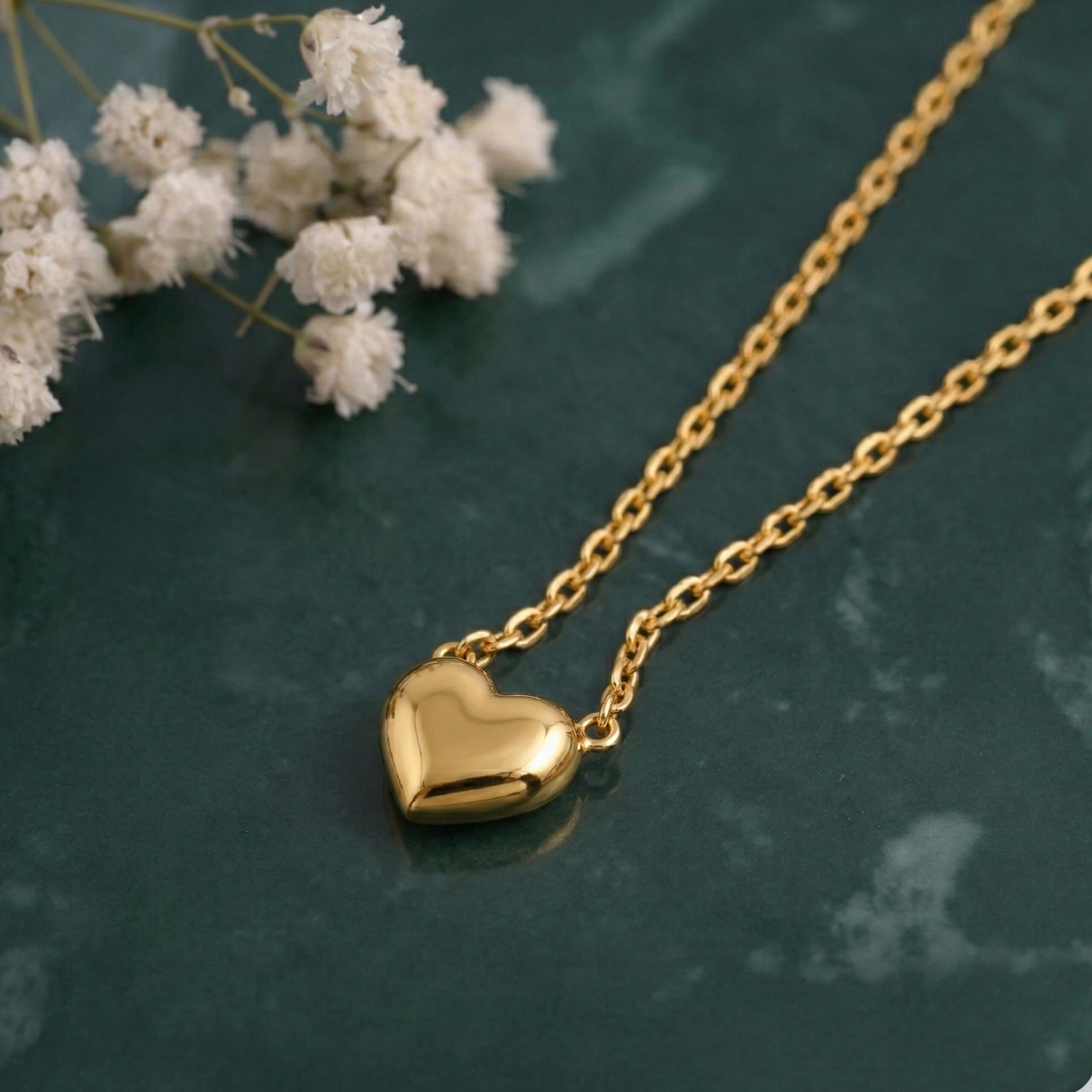 Gold Heart Pendant Chain