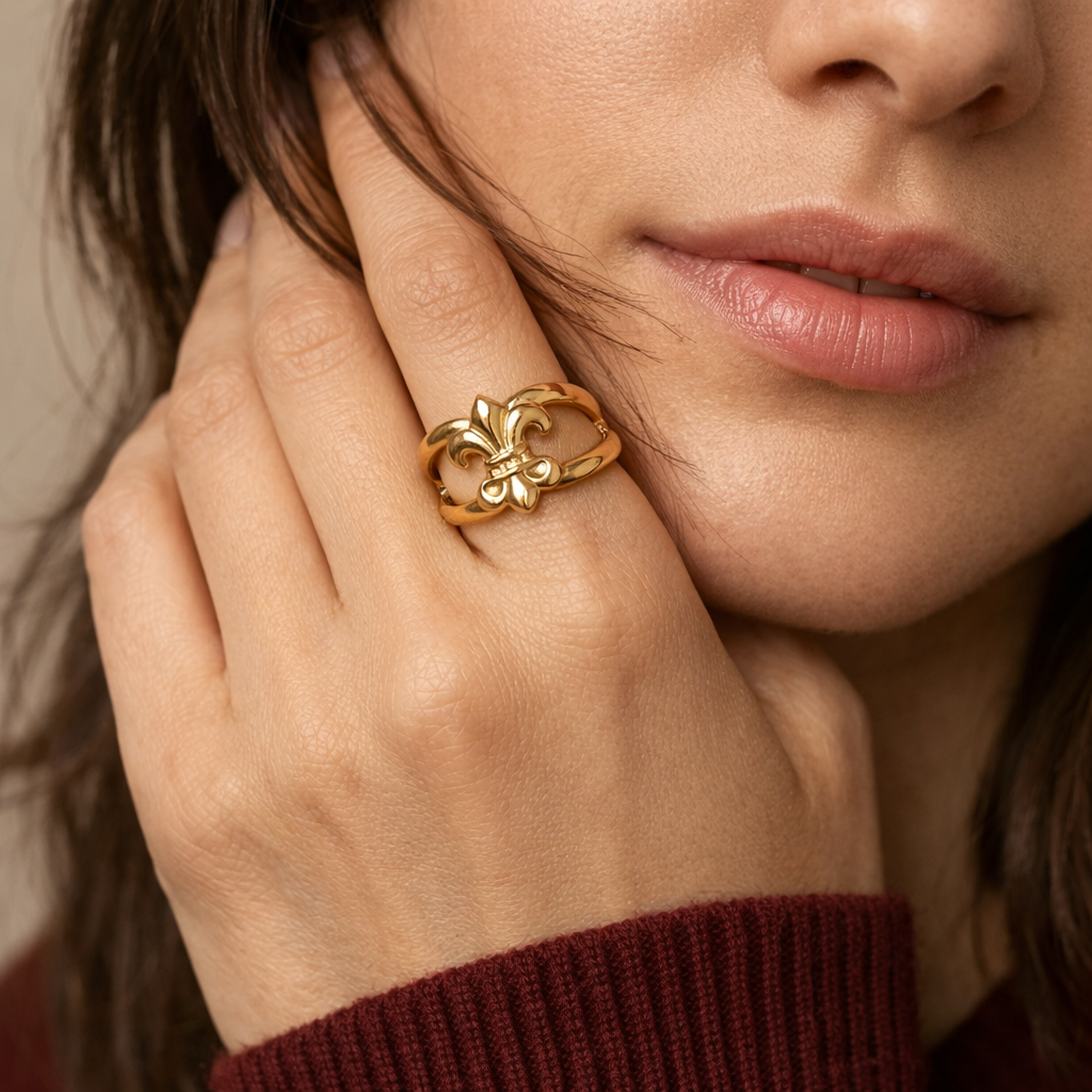 Royal Fleur Ring