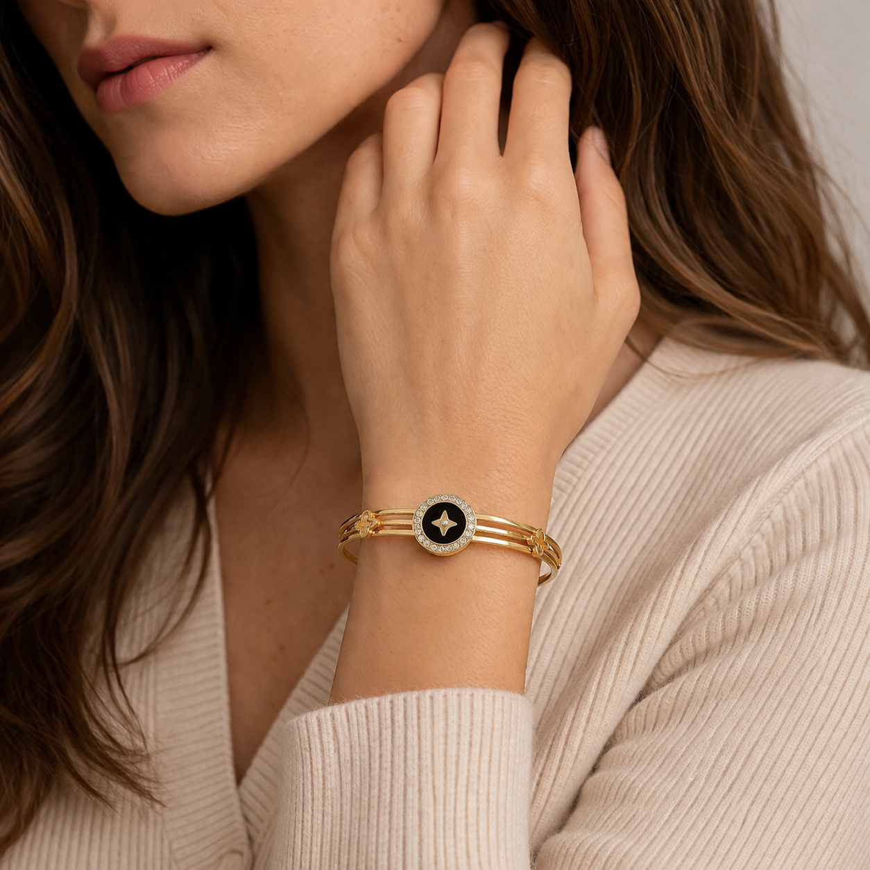 Classic Clover Charm Bracelet