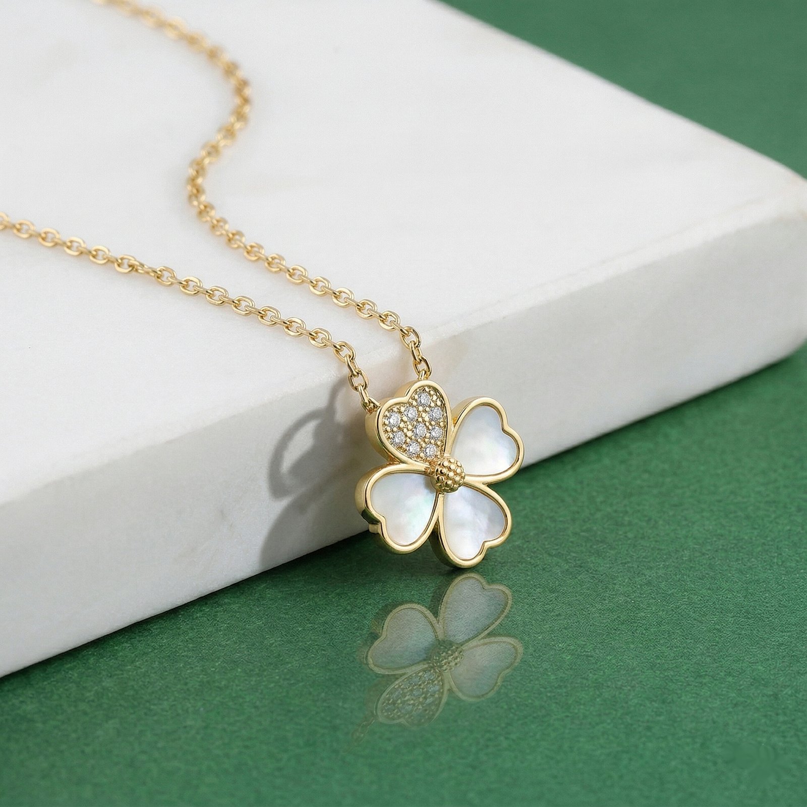 Crystal Clover Charm Chain