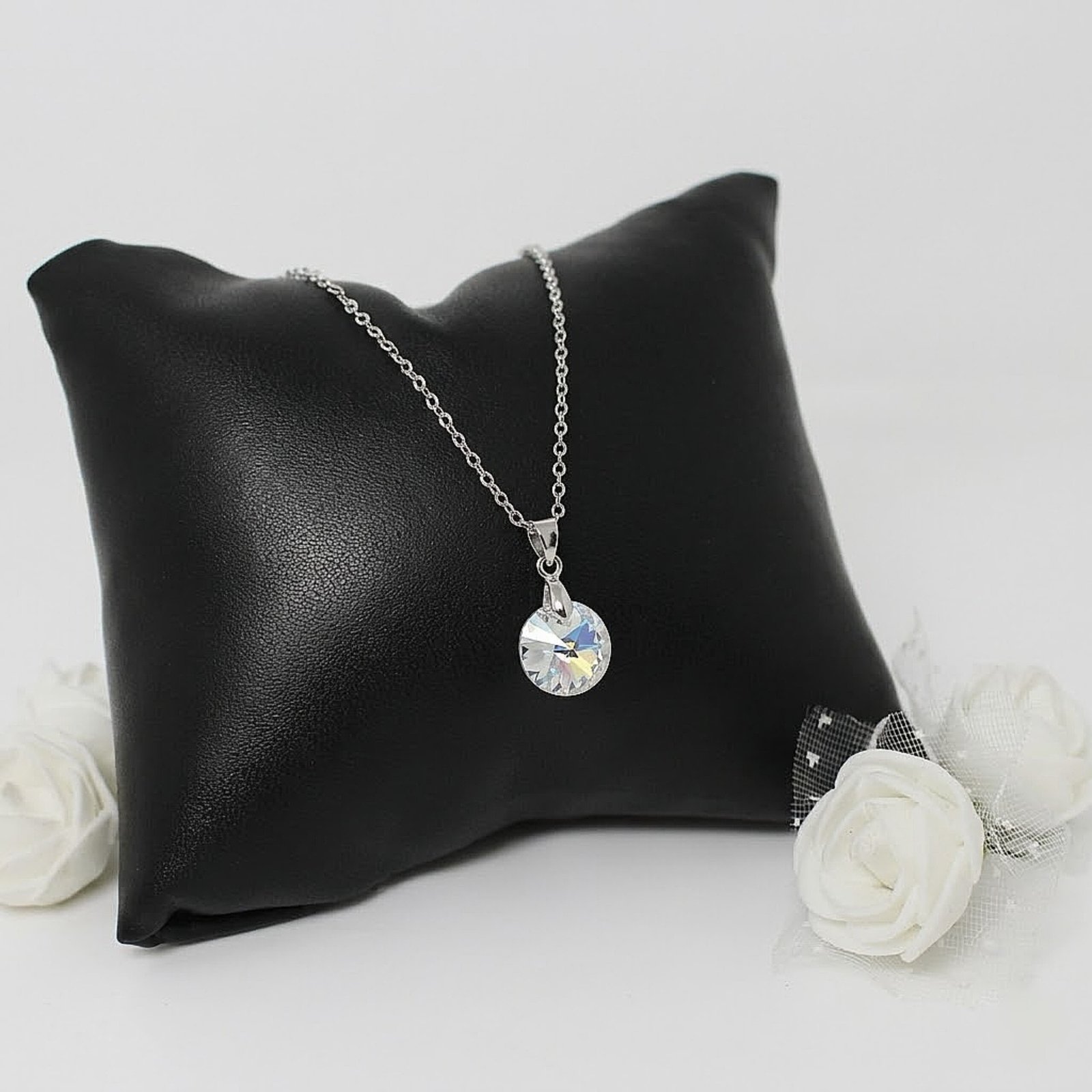 Classic Crystal Solitaire Chain
