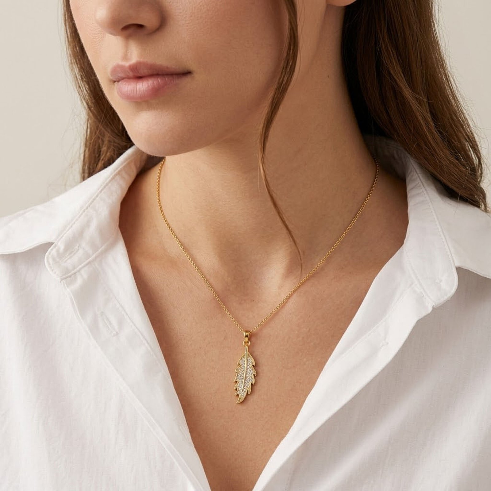 Sparkling Feather Pendant Chain