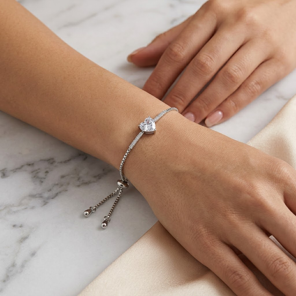 Solitaire Heart Bracelet