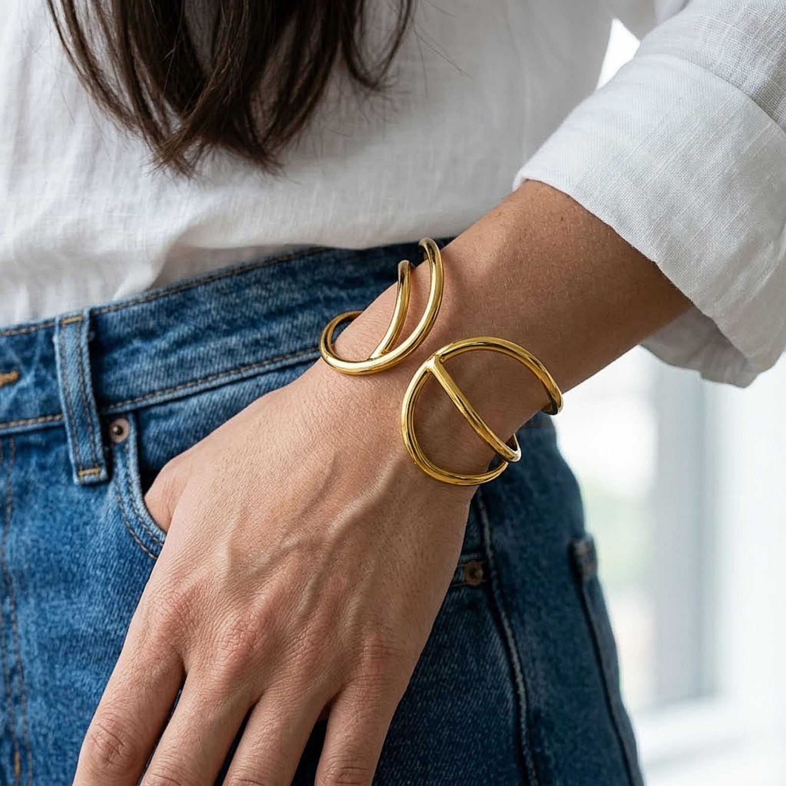 Elegant Loop Cuff Bracelet