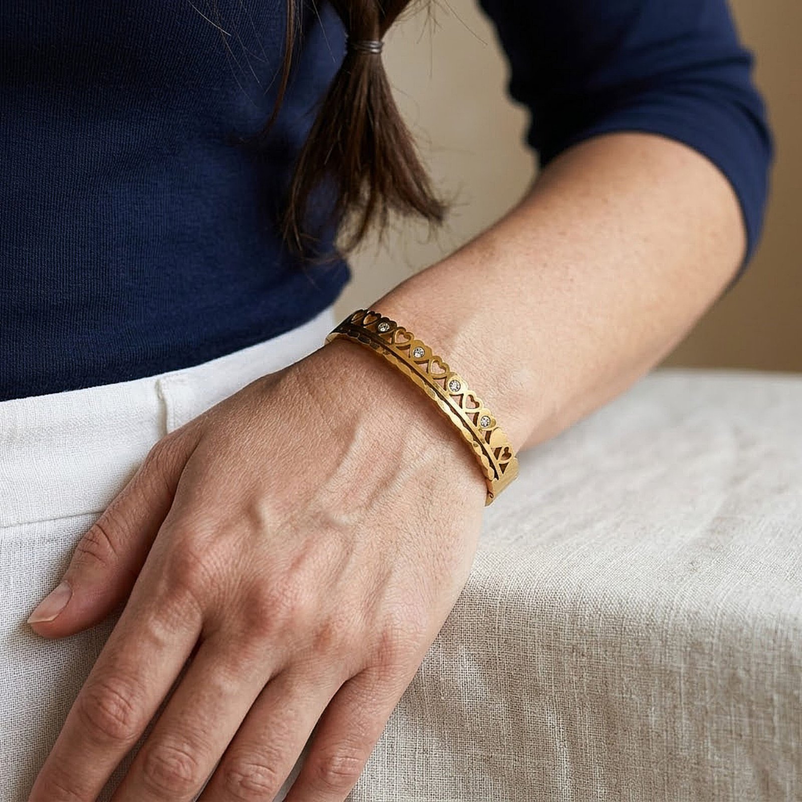 Heart Line Spark Bracelet