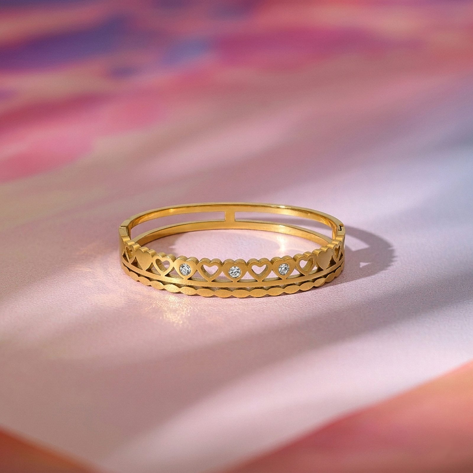 Heart Line Spark Bracelet
