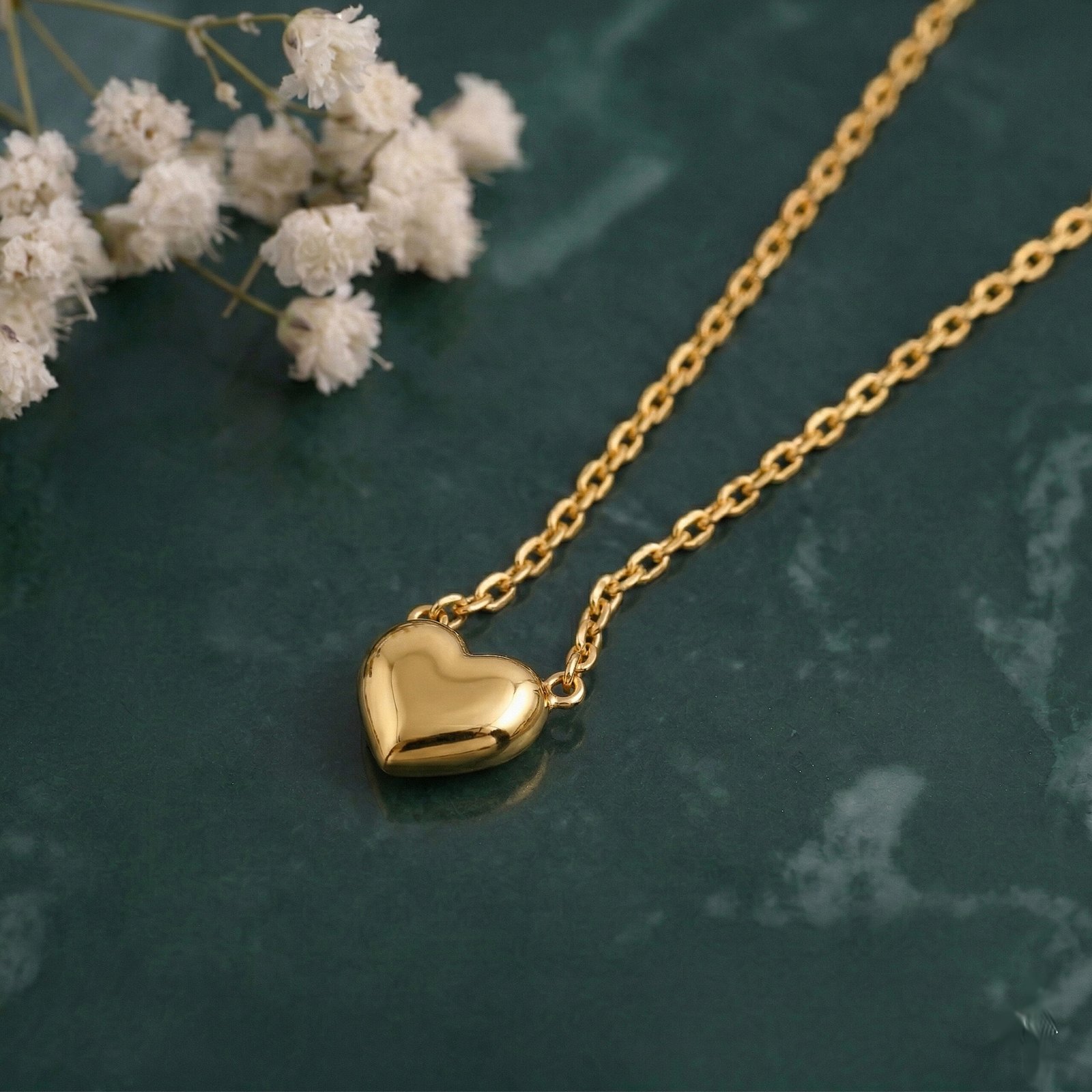 Golden Heart Pendant Set