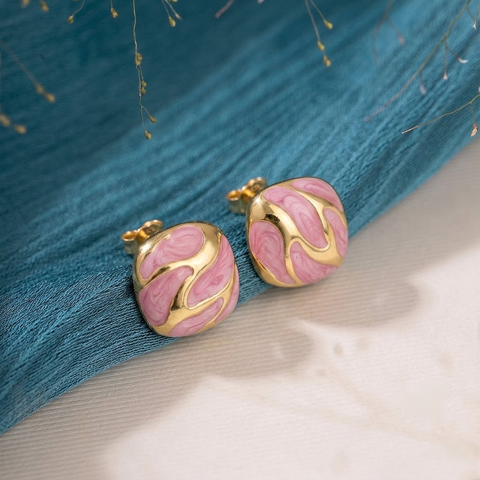 Pink Art Leaf Pendant Set