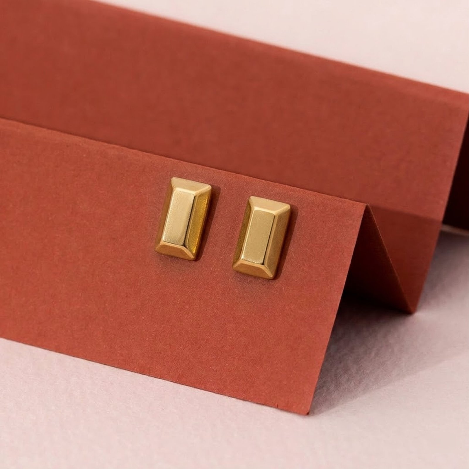 Minimal Gold Bar Pendant Set