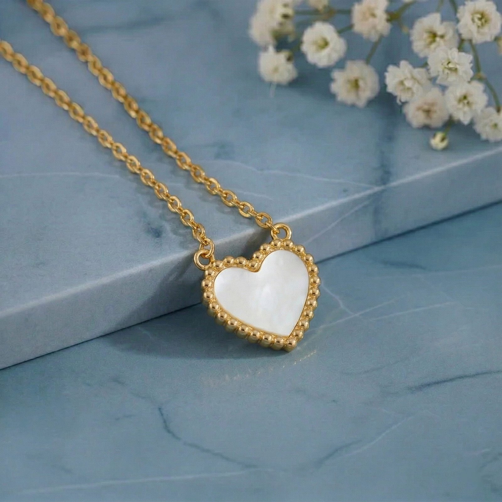 White Heart Love Pendant Set