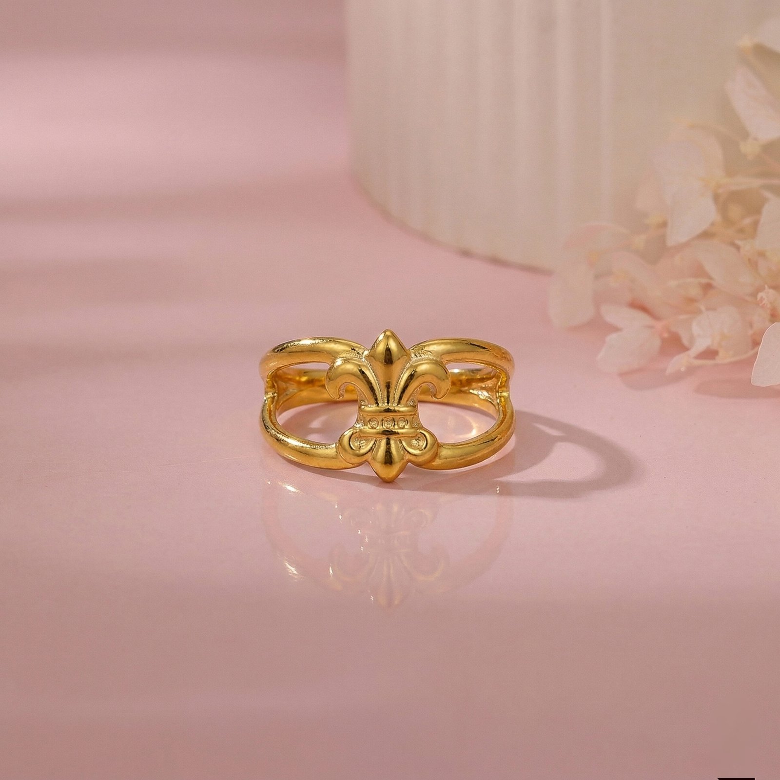 Royal Fleur Ring