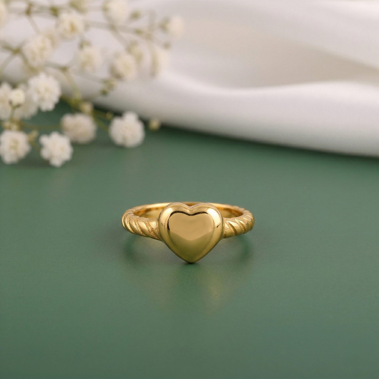 Classic Heart Dome Ring
