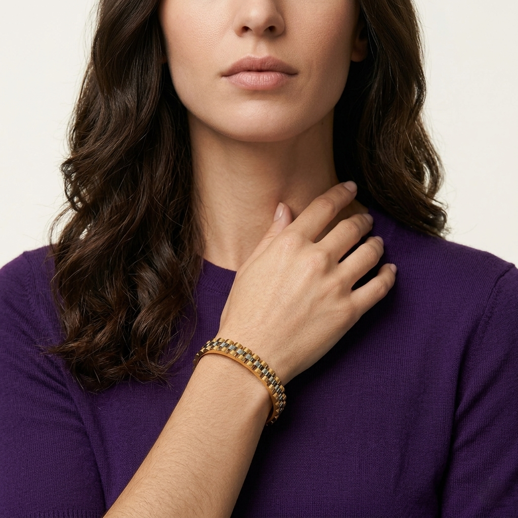 Scallop Edge Dual Tone Bangle