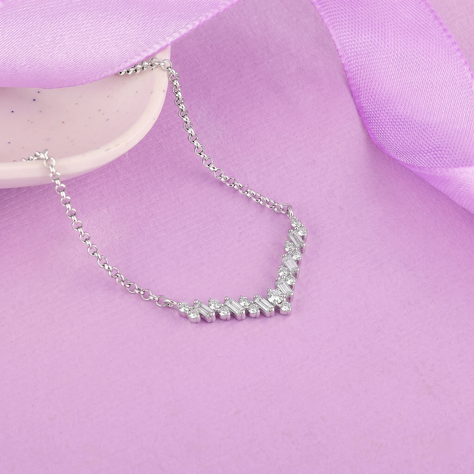 Radiant Crystal Crown V Chain
