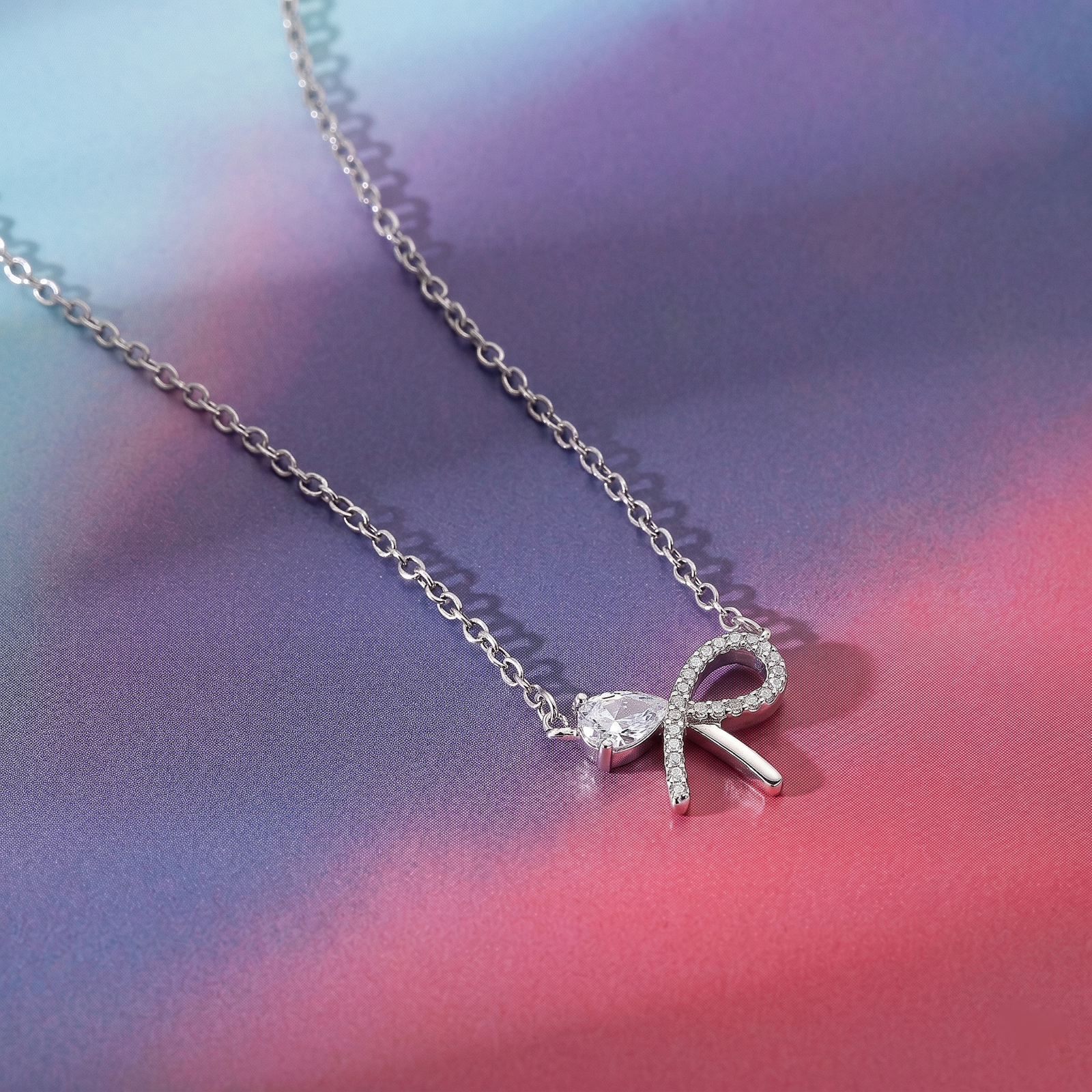 Crystal Ribbon Loop Silver Chain
