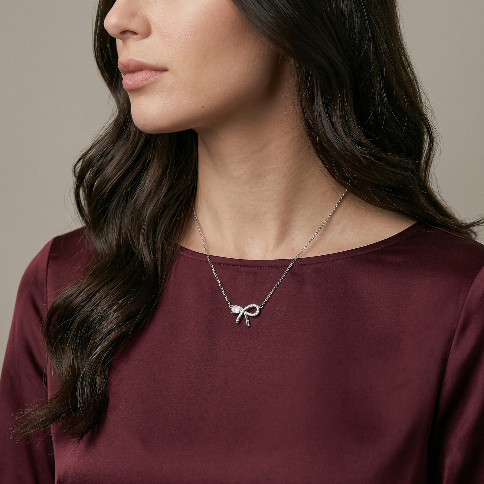 Crystal Ribbon Loop Silver Chain