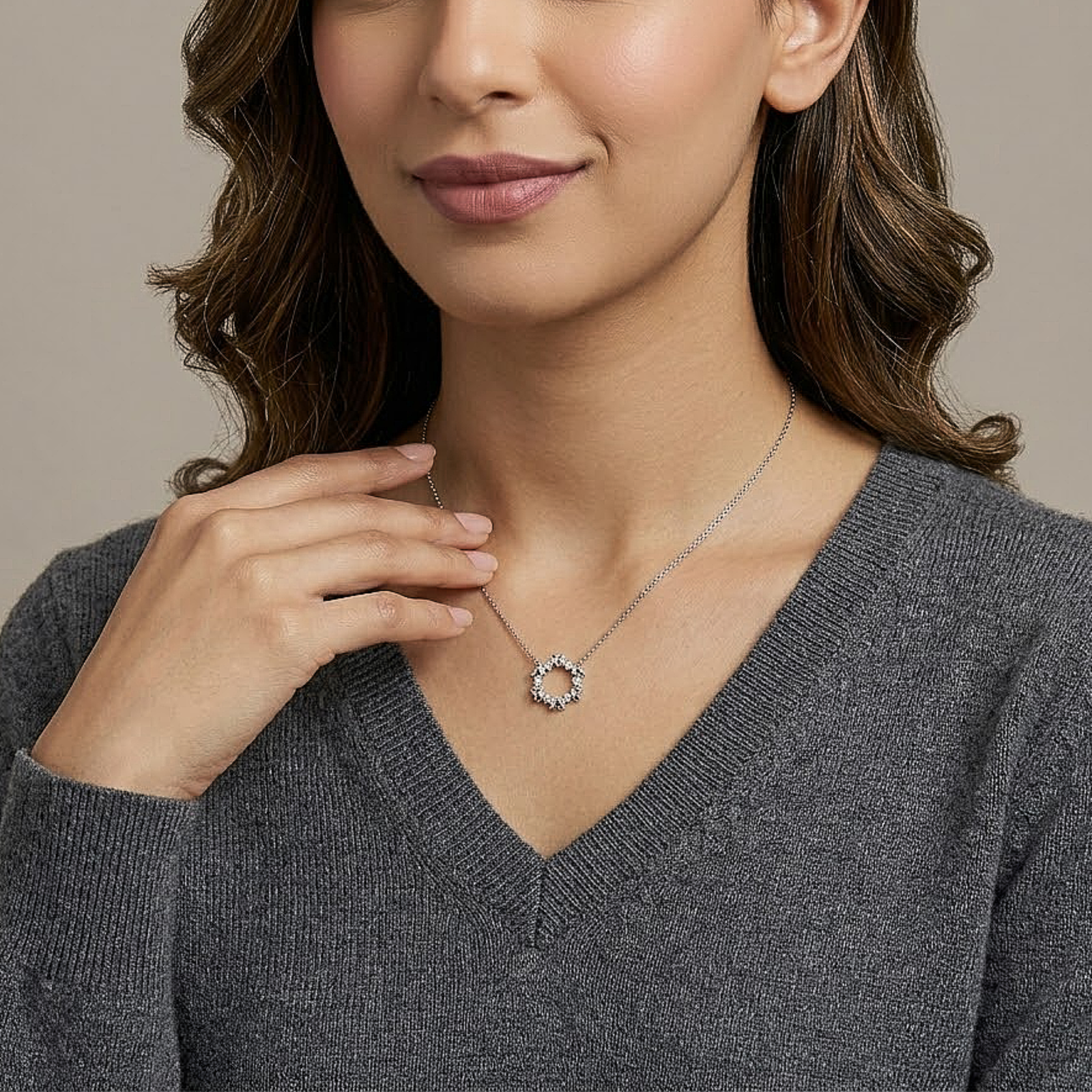 Heart Bloom Circle Silver Chain