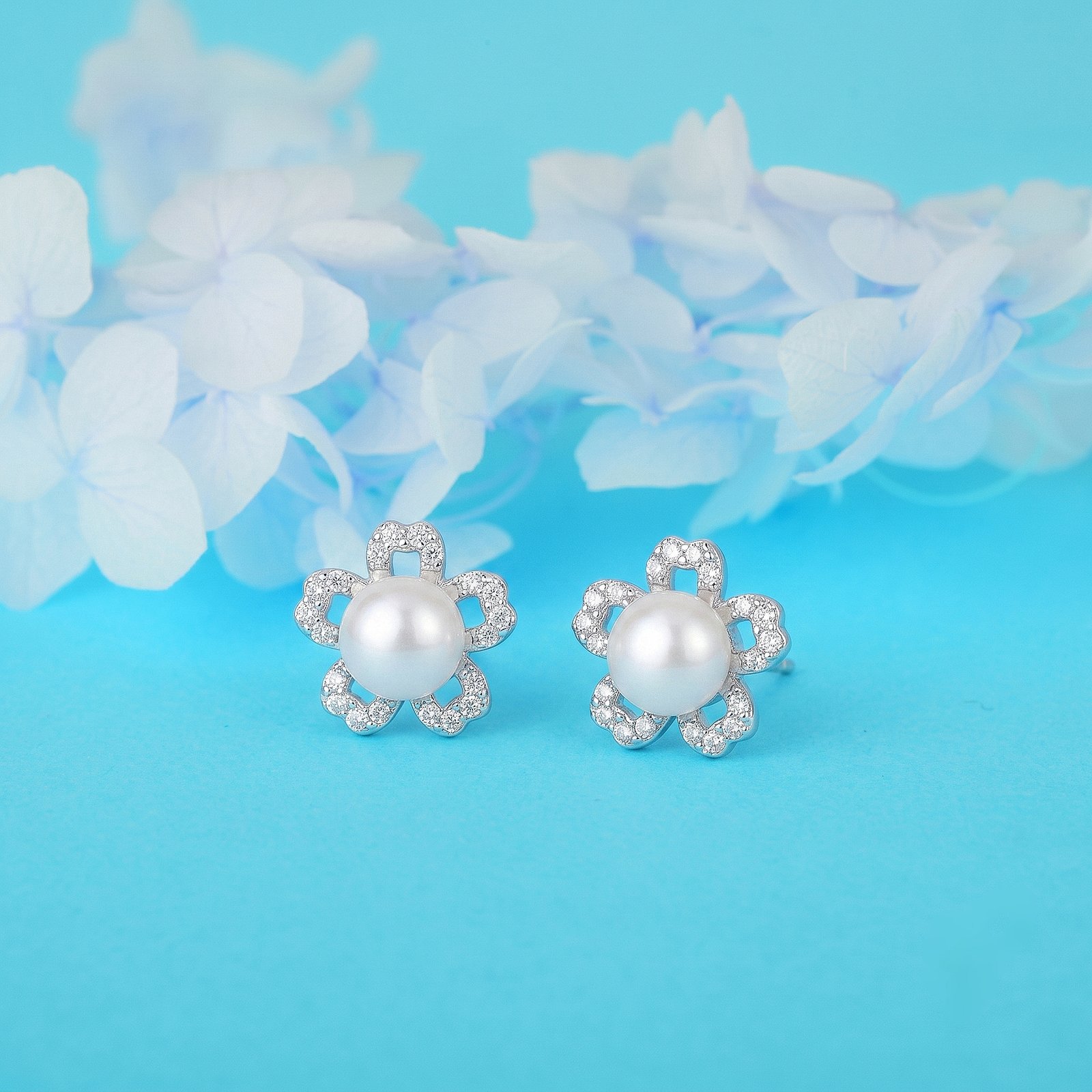 Pearl Floral Silver Stud Earrings